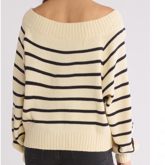 NWT WeWoreWhat Striped Off-Shoulder Sweater - Cream and Black size XS - Picture 2 of 4